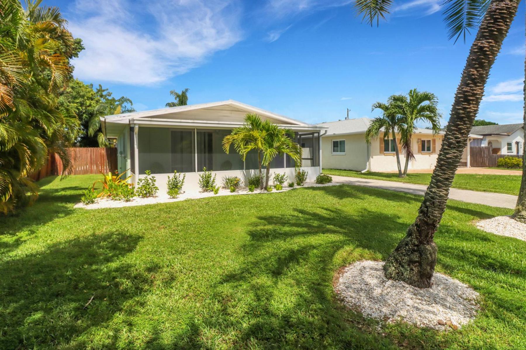 Little Beach House W/ Pool&Spa - 5 Minutes To Vanderbilt Beach North North Naples 外观 照片